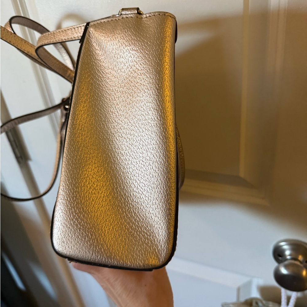 Metallic Shoulder Bag - Picture 6 of 9